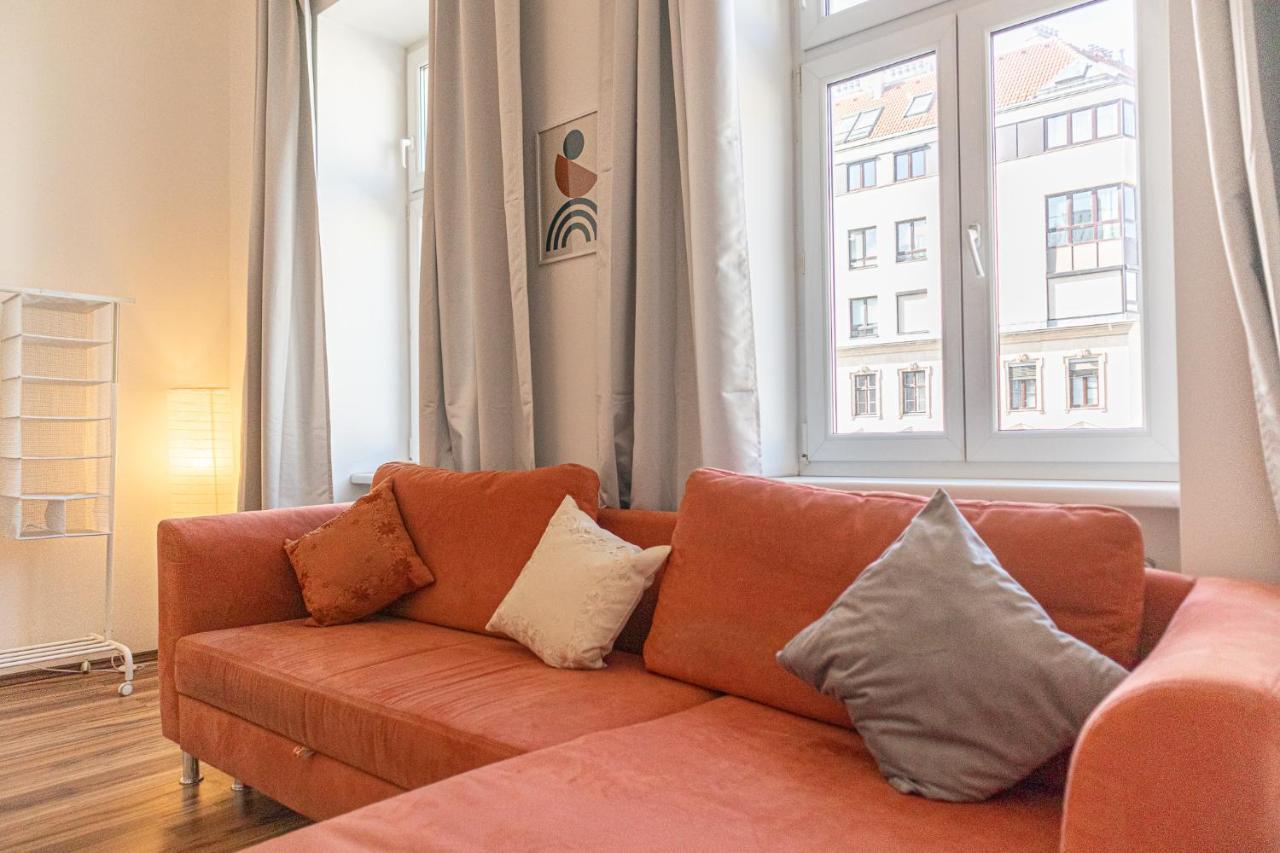 Special Vintage Viennese Apartment - 12Min F Downtown מראה חיצוני תמונה